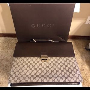 GUCCI BRIEFCASE /Portfolio